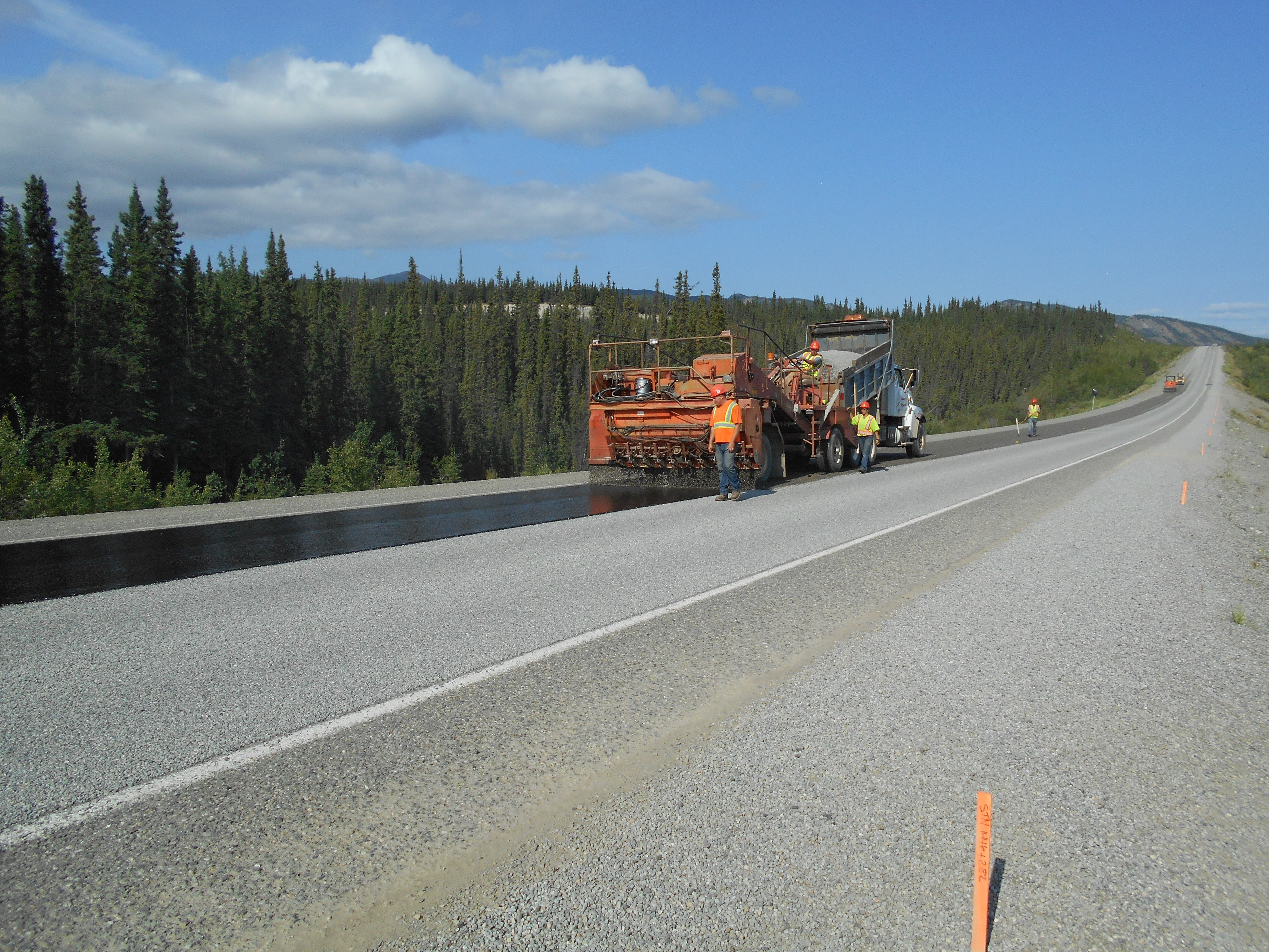 Pavage de la route de l'Alaska