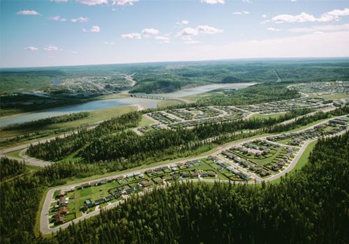 Vue aérienne de Fort McMurray en Alberta